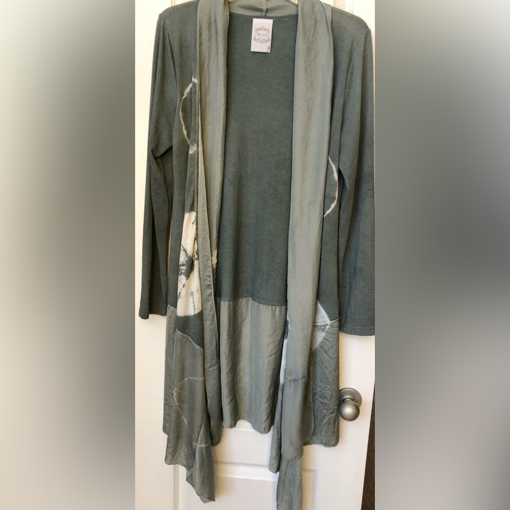 Like NEW! Ladies Tlew de Lis Green Open Front Cardigan-Size Small